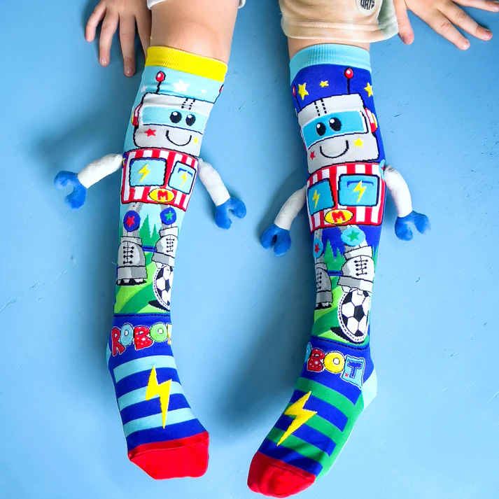 Robot-Socks-with-arm